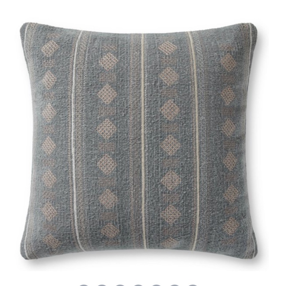 Amber Interiors Palomar Throw Pillow
